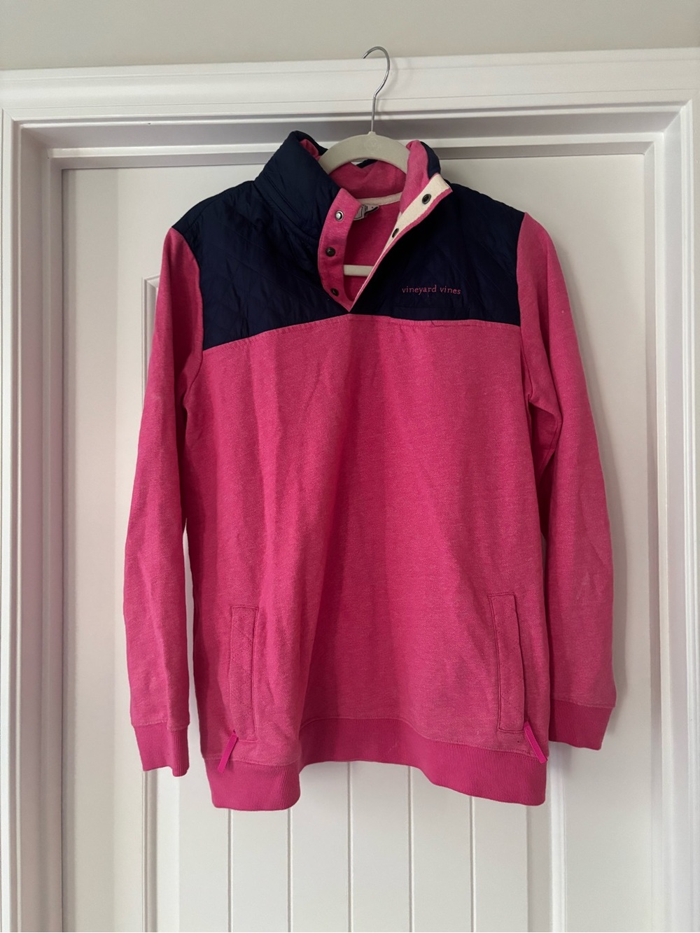 Vineyard Vines Women’s Pink and Navy Pullover Jacket